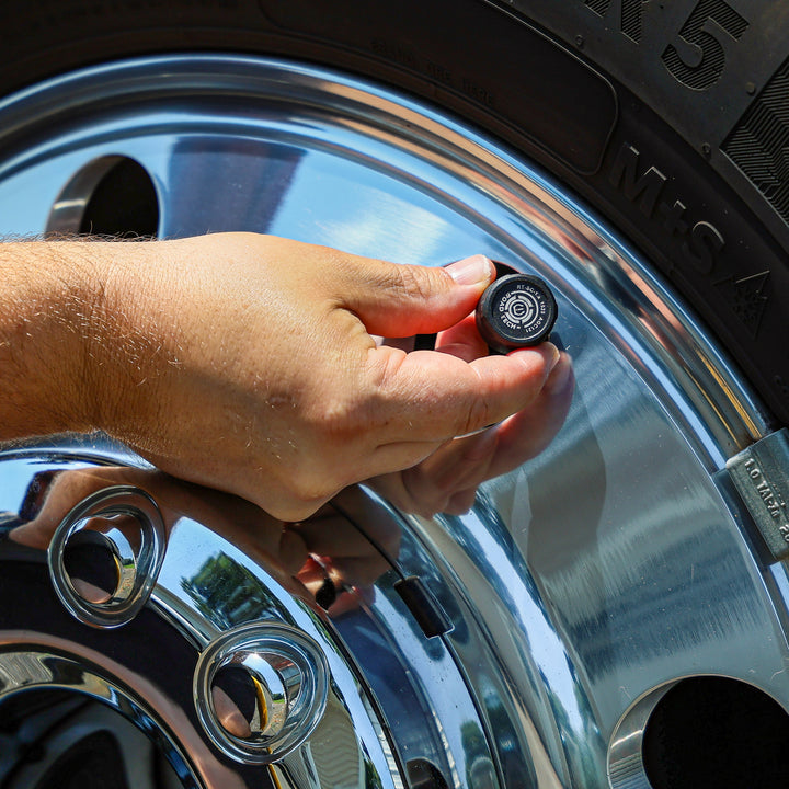 RoadTech TPMS Kit 4-12 Cap Sensors – Tire Pressure Monitoring System for RVs, Trailers & Tow Vehicles